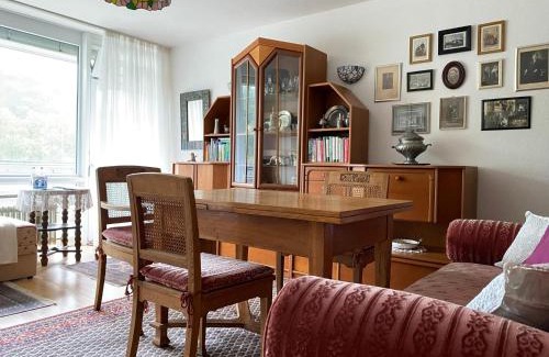 Gmain Apartment | Ferienwohnung am Münster mit Alpenweitblick