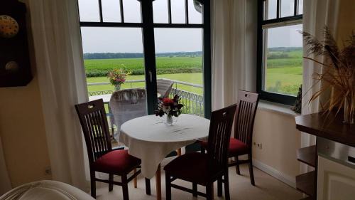 Zweedorf Apartment | Ferienwohnung "Am Grün"
