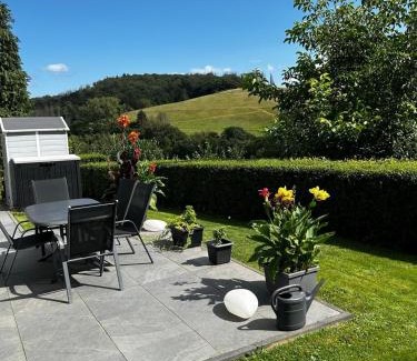 Kuerten Apartment | Ferienwohnung am Hang