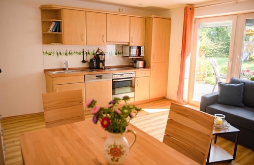 Feldafing Apartment | Ferienwohnung Am Jägerberg, Feldafing in Bayern