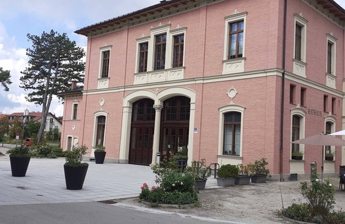 Feldafing Apartment | Ferienwohnung Am Jägerberg, Feldafing in Bayern