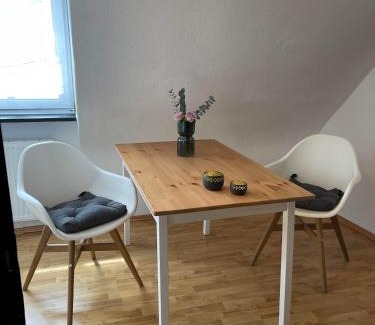 Loewenstein Apartment | Ferienwohnung am Kelterplatz