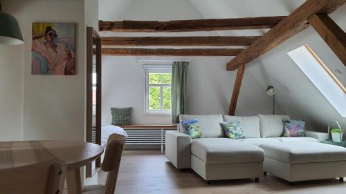 Ostheim Apartment | Ferienwohnung am Kirchbrunnen in der Rhön