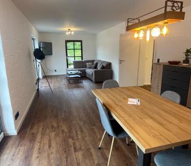 Gemund Apartment | Ferienwohnung Am Kreuzberg