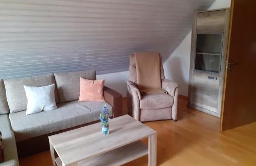 Zeitlofs Apartment | Ferienwohnung am Radweg