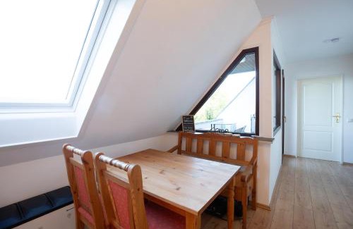 Heilshoop Apartment | Ferienwohnung am See