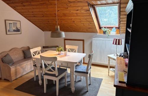 Wensin Apartment | Ferienwohnung am Sophienberg