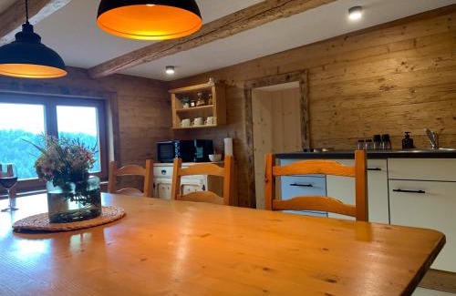 Aspach Apartment | Ferienwohnung am Sperchenedergut