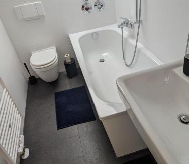Helbersdorf Apartment | Ferienwohnung Am Stadtpark