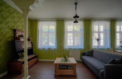 Naumburg Apartment | Ferienwohnung Am Stadtpark