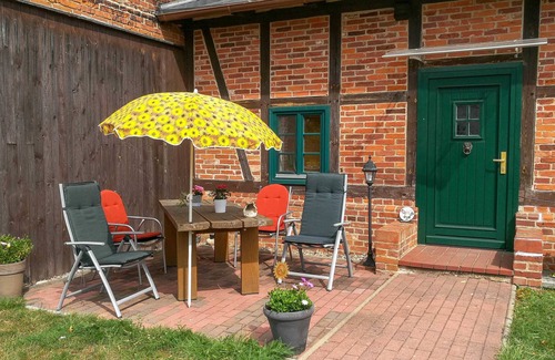 Muritz Apartment | Ferienwohnung am Storchennest - Vacation home