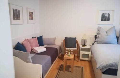 Michendorf Apartment | Ferienwohnung Am Wald