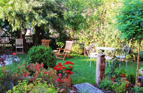 Aidhausen Apartment | Ferienwohnung am Wanderweg