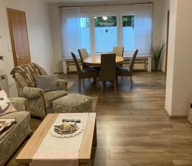 Hullhorst Apartment | Ferienwohnung am Wiehengebirge
