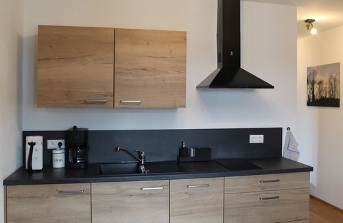 Bad Endorf Apartment | Ferienwohnung an der Jodquelle, 38 qm Obergeschoss, 1 Separates Schlafzimmer