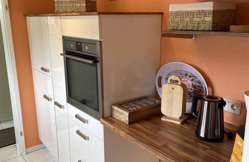 Hausen Apartment | Ferienwohnung An der Hardt - Appartement/fewo, Dusche Oder Bad, WC, Terrasse