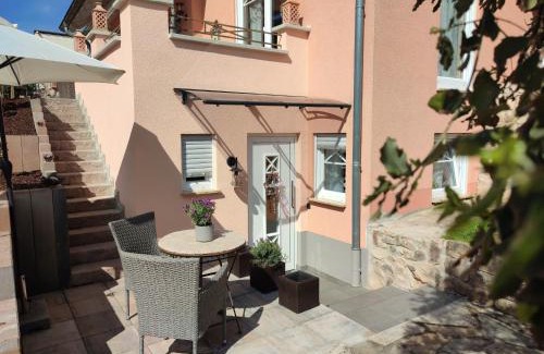 Rinnthal Apartment | Ferienwohnung An der Korkeiche