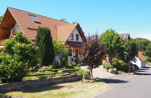 Ehrenberg Apartment | Ferienwohnung an der Waldmühle