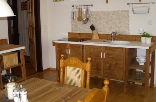 Voehl Apartment | Ferienwohnung/app. für 2 Gäste mit 66m² in Vöhl-dorfitter