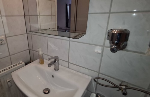 Hammfeld Apartment | Ferienwohnung/app. für 3 Gäste mit 54m² in Neuss