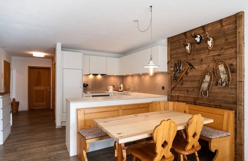 Meierhof Apartment | Ferienwohnung/app. für 5 Gäste mit 58m² in Davos