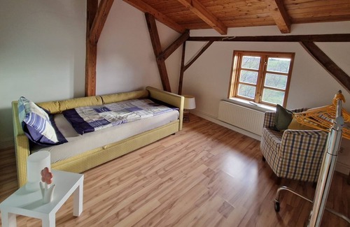Marlow Apartment | Ferienwohnung/app. für 6 Gäste mit 105m² in Marlow