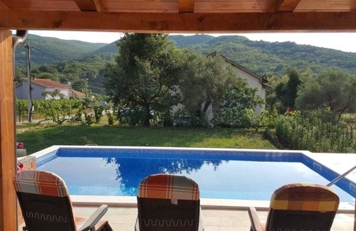 Radanovici Apartment | Ferienwohnung/app. für 6 Gäste mit 90m² in Kotor