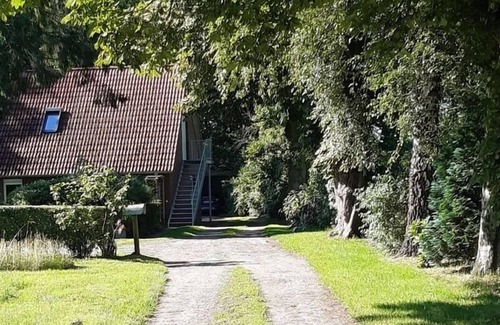 Schortens Apartment | Ferienwohnung/app. für 2 Gäste mit 45m² in Schortens