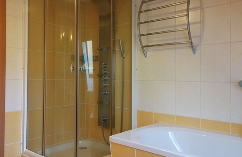 Bad Schlema Apartment | Ferienwohnung/app. für 4 Gäste mit 50m² in Bad Schlema