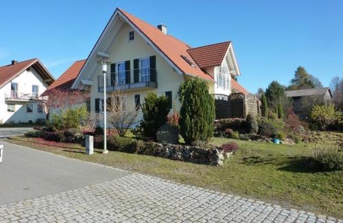Schoensee Apartment | Ferienwohnung Aschka