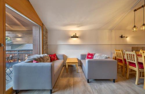Leukerbad Apartment | Ferienwohnung Athosia