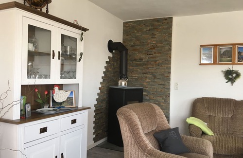 Joditz Apartment | Ferienwohnung Auenthal, Gemütlichen Eingerichtet Ferienwohnung für 1-5 Personen