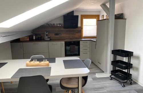 Dillheim Apartment | Ferienwohnung Auf der Heide