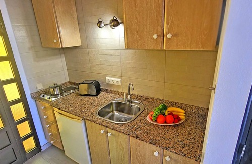 Giniginamar Apartment | Ferienwohnung Aurora in Giniginamar, Meerblick, Gemeinschaftspool