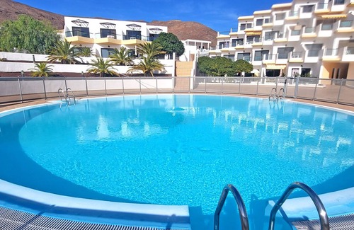 Giniginamar Apartment | Ferienwohnung Aurora in Giniginamar, Meerblick, Gemeinschaftspool