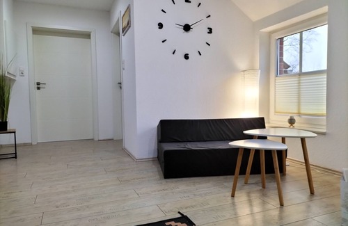 Neermoor Apartment | Ferienwohnung Auszeit, 65354 - Ferienwohnung Auszeit