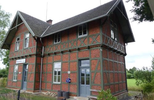 Meeder Apartment | Ferienwohnung Bahnhof 1892