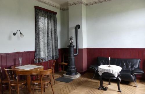 Meeder Apartment | Ferienwohnung Bahnhof 1892