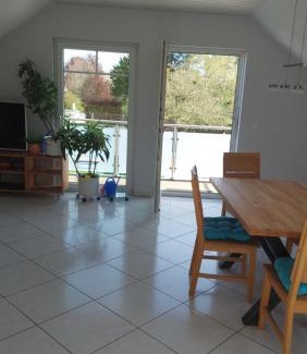 Alsdorf Apartment | Ferienwohnung Begau