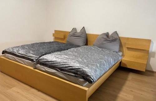 Gmain Apartment | Ferienwohnung Bergblick