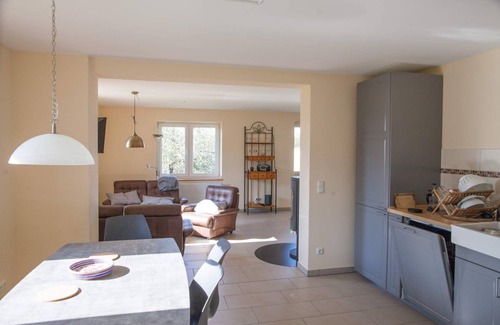 Garzau-Garzin Apartment | Ferienwohnung Bergschäferei