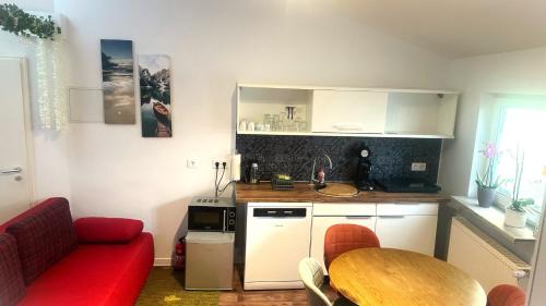 Feyen-Weismark Apartment | Ferienwohnung Bina