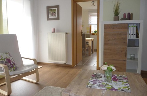 Lugau Apartment | Ferienwohnung Birkennest