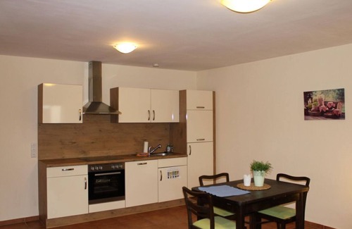 Mechernich Apartment | Ferienwohnung Bremer - 2-Bett- Ferienwohnung shower/WC, terrace