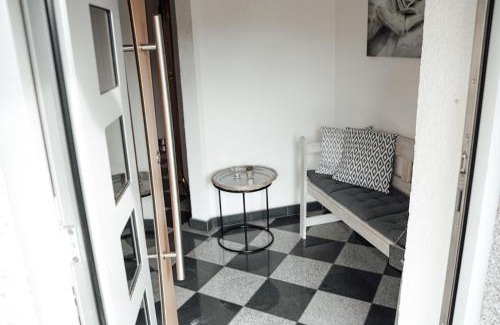 Nendingen Apartment | Ferienwohnung Brennten