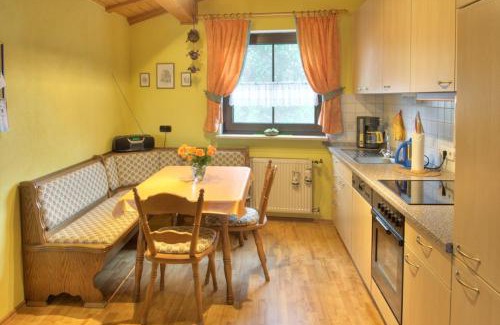 Schwarzenbach Apartment | Ferienwohnung Brigitte Frank