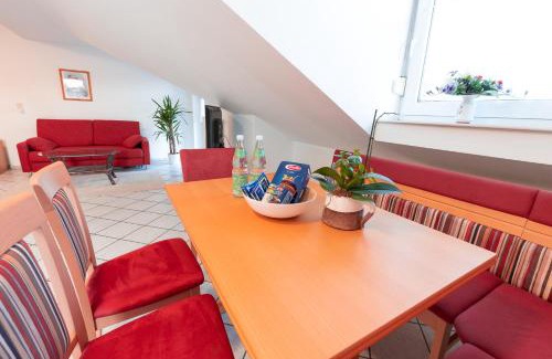Unterneukirchen Apartment | Ferienwohnung Burghausen