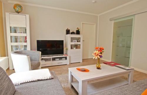 Burg Stargard Apartment | Ferienwohnung Burg Stargard SEE 8451