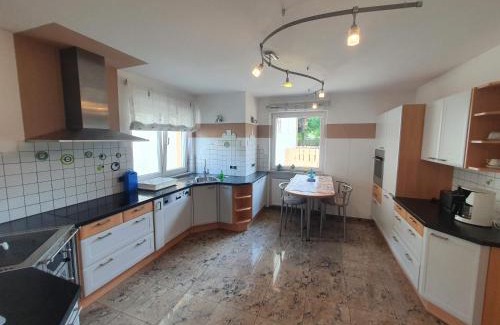 Laces Apartment | Ferienwohnung Camping Goldrain