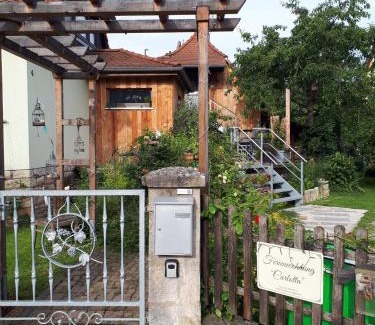 Großjena Apartment | Ferienwohnung Carlotta